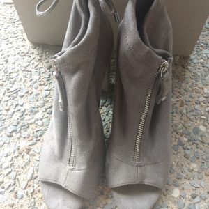 G by Guess micosuede ankle booties
